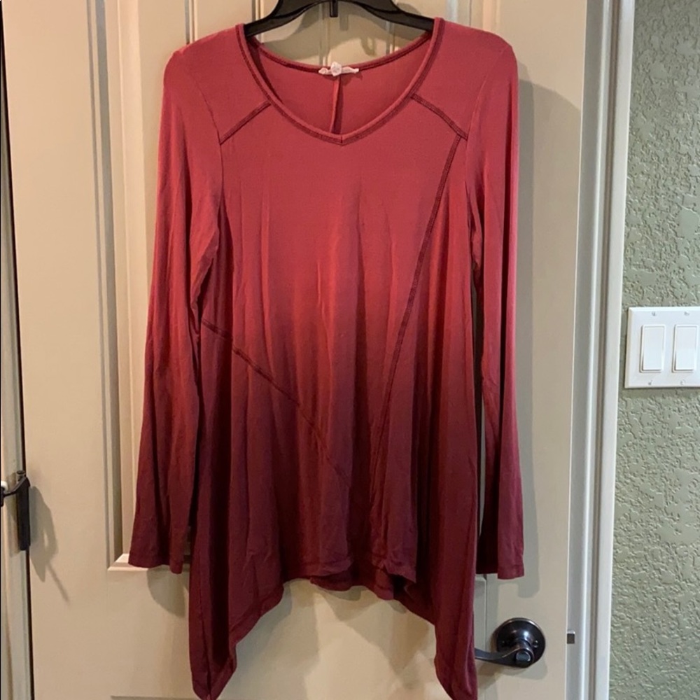 Hem & Thread Brand. Euc! - image 1